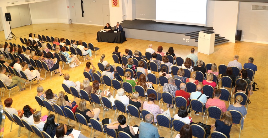 Veliki interes za prezentaciju o uvođenju eura u organizaciji Istarske županije