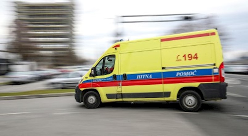 Na istarskim plažama hitna u samo 37 dana reanimirala osam kupača. 14 kupača preminulo od toga jedan u Labinu