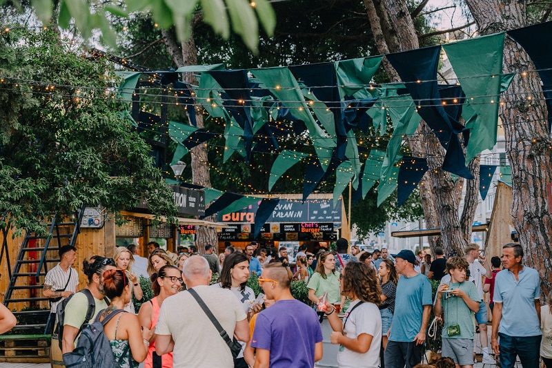 Otvoren Burger festival u pulskom Titovom parku