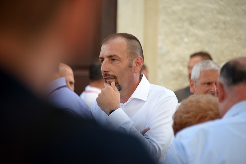Paus o pljački INA-e: Pojedinci na privatne račune stavili iznos dva pulska gradska proračuna!