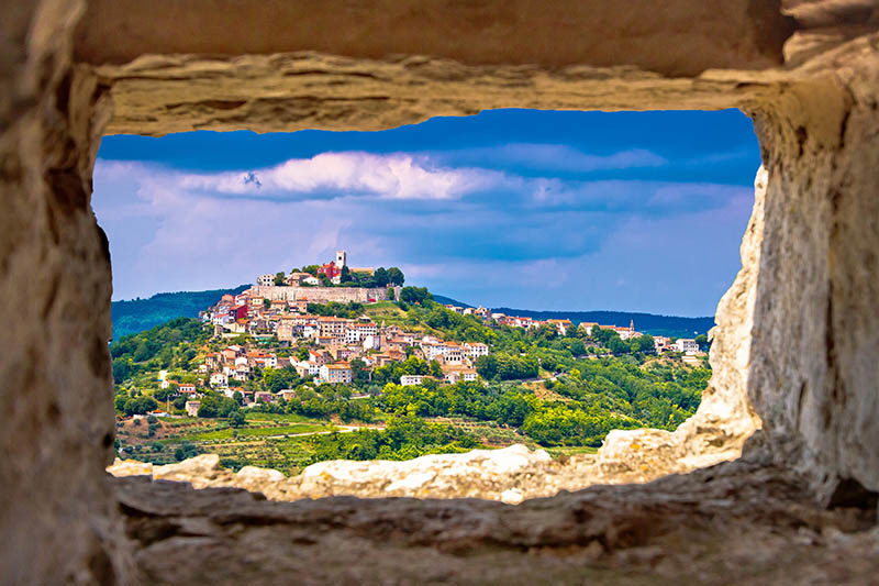 Istra nominirana za `Wanderlust Reader Travel Awards`