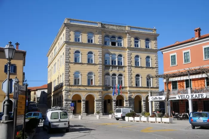 Gradonačelnik i Mjesni odbor Kapelica pozivaju građane na sastanak