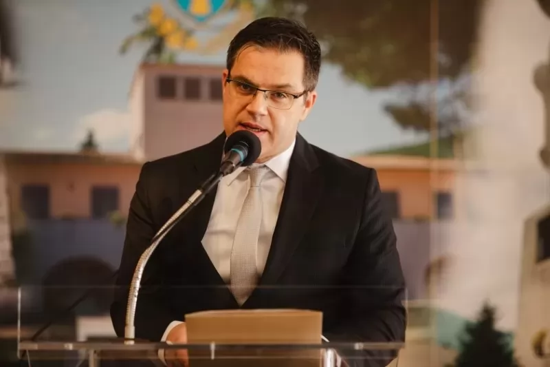 Knapić pojašnjava: `Izmjena prostornog plana nije pogodovanje Holcimu`