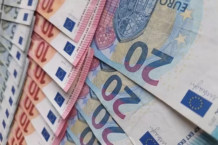 Labinjan mislio da trguje kripto valutama pa shvatio da je prevaren za velike novčane iznose