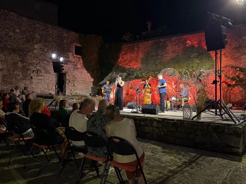 Jazz večer u Starom gradu Kršanu