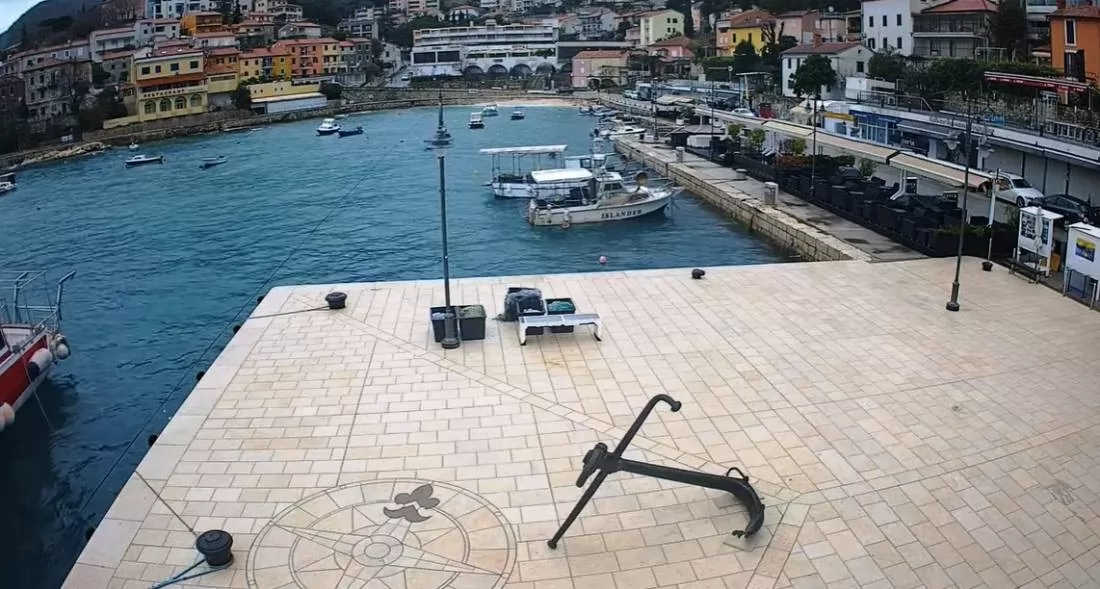 Rezultati uzorkovanja potvrdili sniženu kvalitetu mora u Rapcu: zabrana kupanja ostaje na snazi