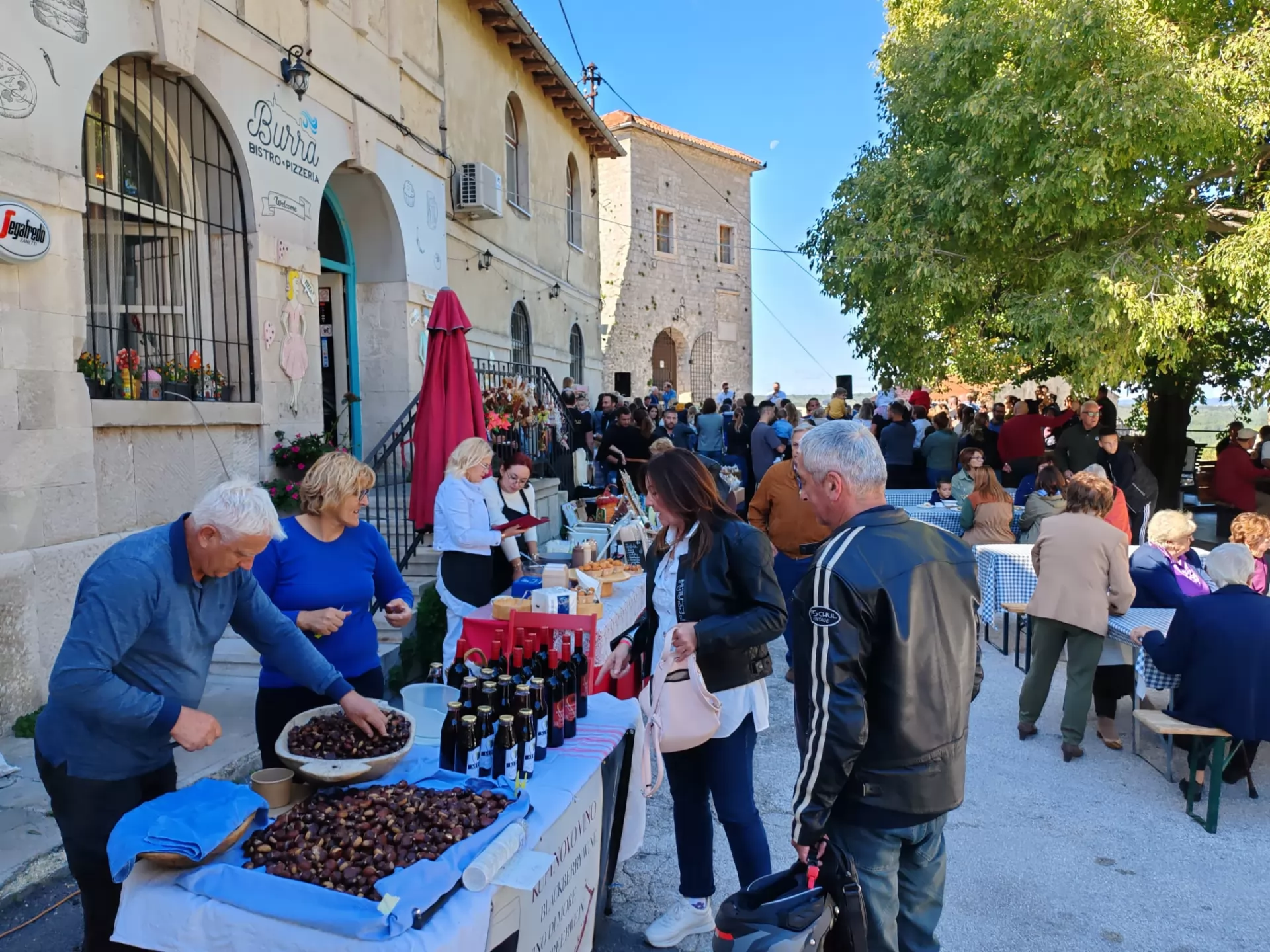 Plominska Bela nedeja - dani tradicije, druženja i mladog vina