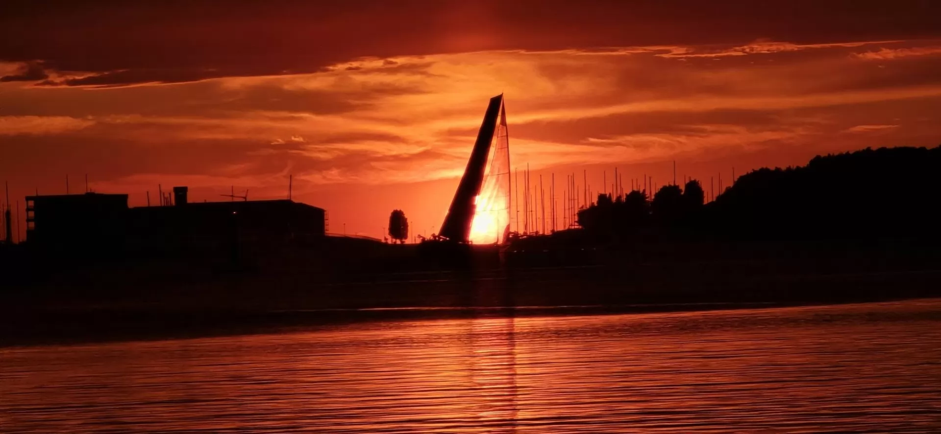 Od Full Moon Sailing Spektakla do Arene – istarska liga krstaša koja povezuje Istru