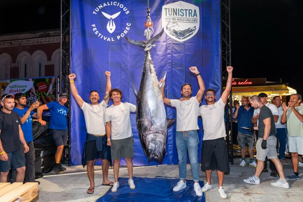 Kapitalni ulovi na TunIstri: Porečka riva svjedočila vaganju kapitalne tune od gotovo 161 kilograma