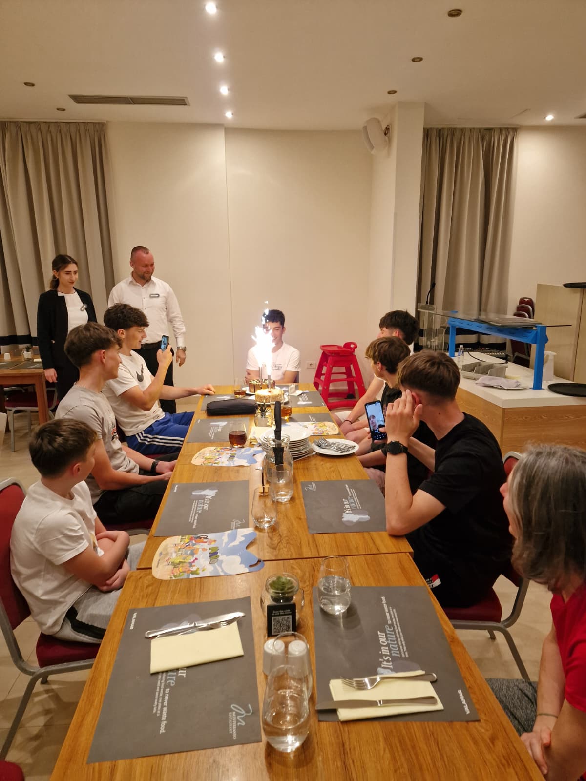 650661658_1259176213021662_1704712336560908658_n