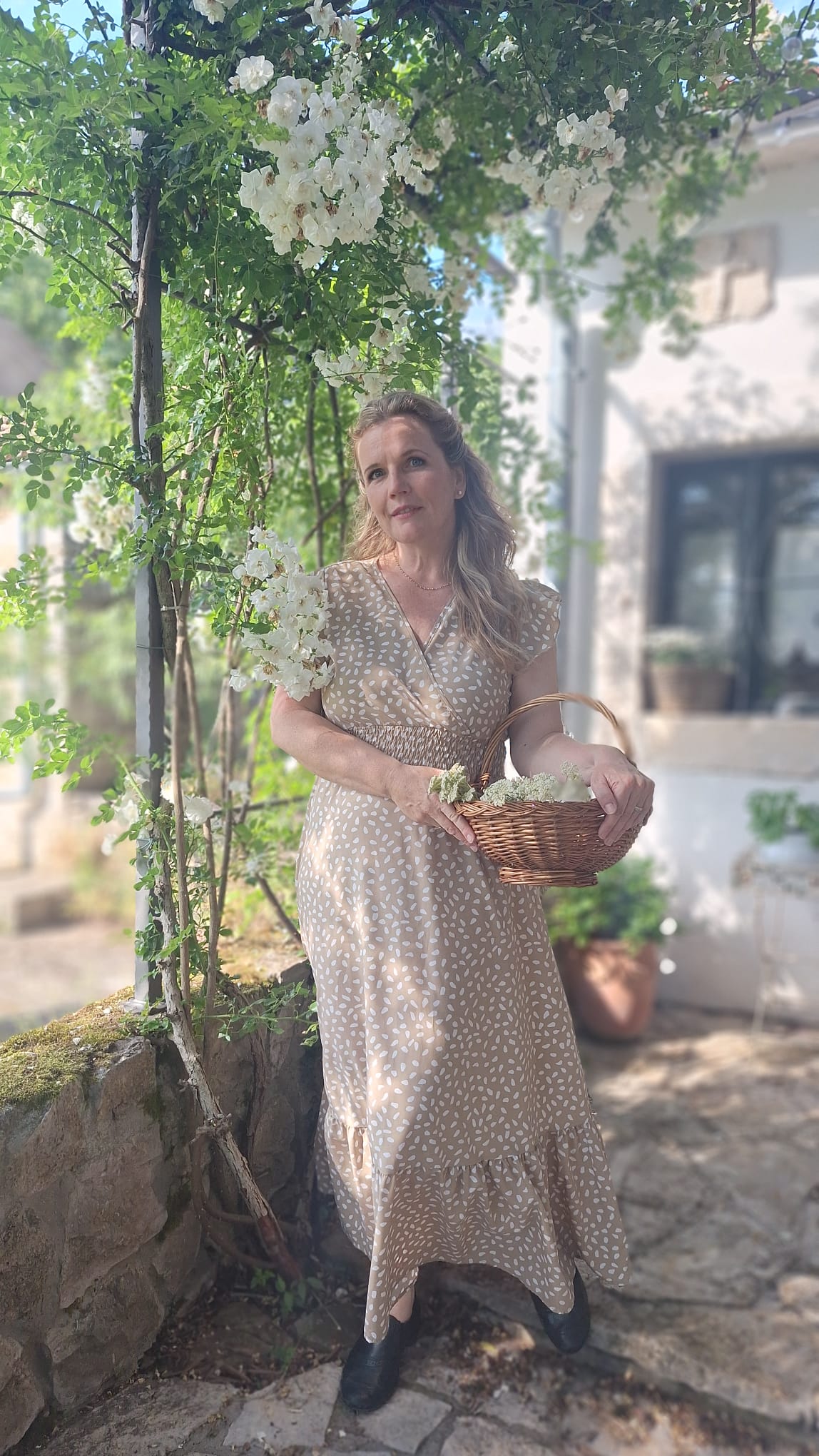 WhatsApp Image 2026-04-27 at 00.00.48_1