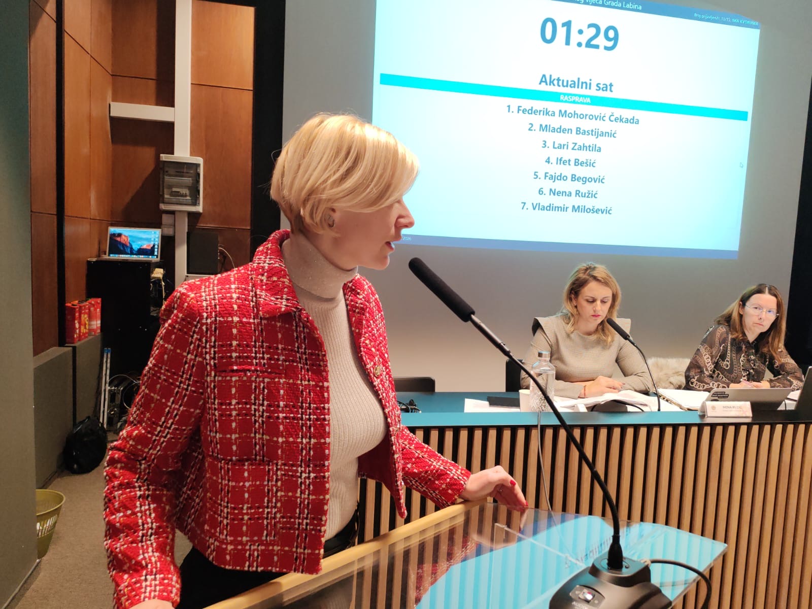 7c5cde0e-8db2-465d-86c0-6797b5730847